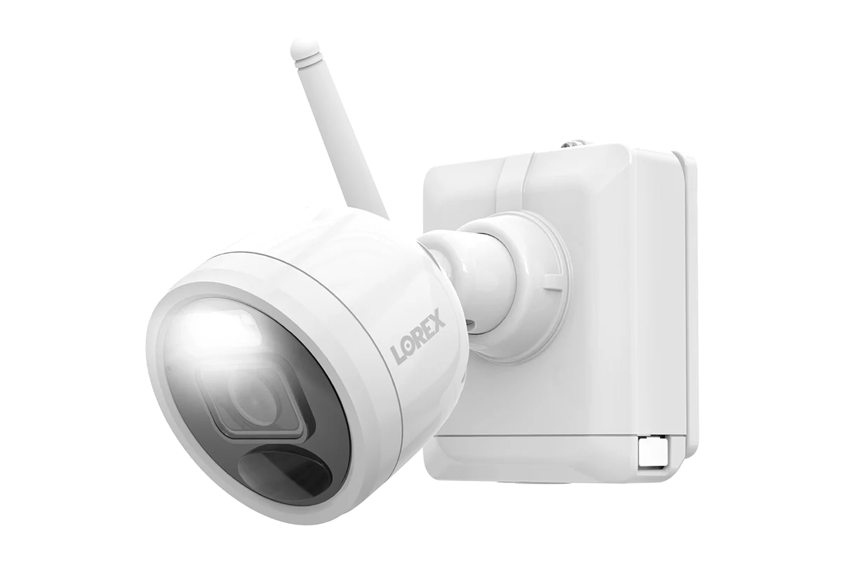 Lorex 2K 8-Channel 1TB NVR System with Four Outdoor Battery Security Cameras - Image 4