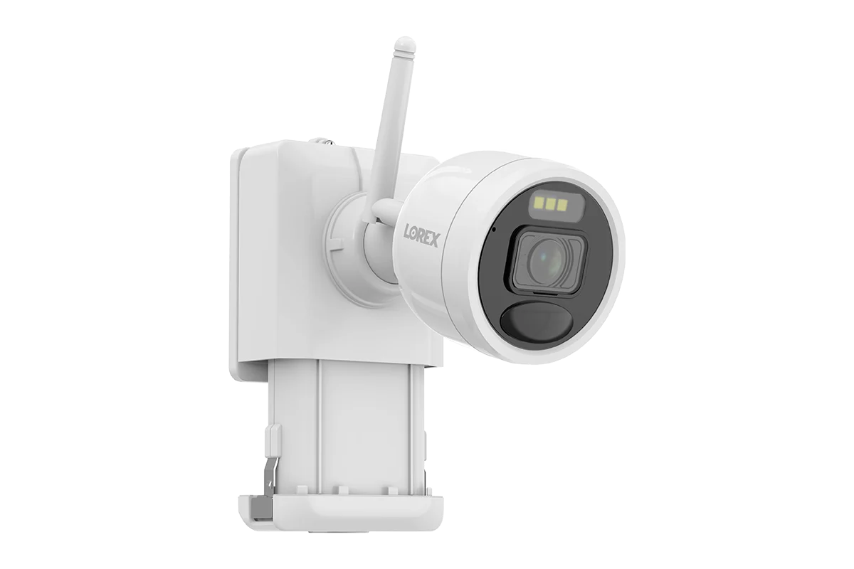 Lorex 2K Spotlight Outdoor Battery Security Camera (Add-On) - Image 4