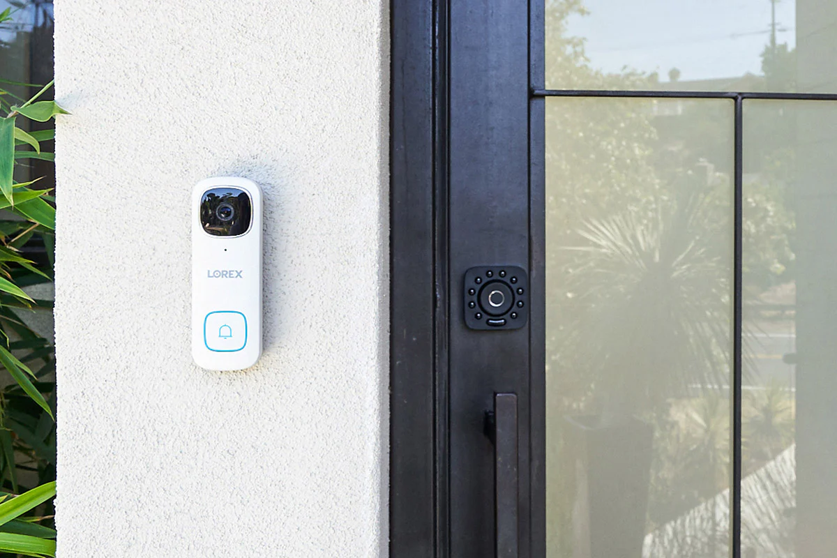 Lorex 2K Wired Video Doorbell - Image 9